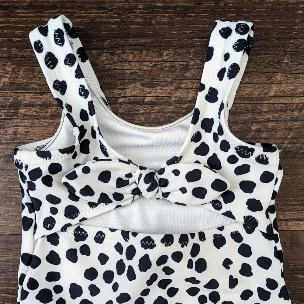 NEW! Old Navy One Piece Swimsuit - Picture 4 of 12